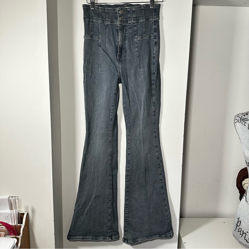 We The Free Jayde Super High-Rise Flare Jeans | Size 28 - Picture 5 of 10